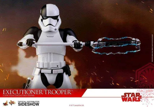 Vista 7 de Hot Toys HT903083 Ejecucionador Trooper Star Wars La última figura Jedi