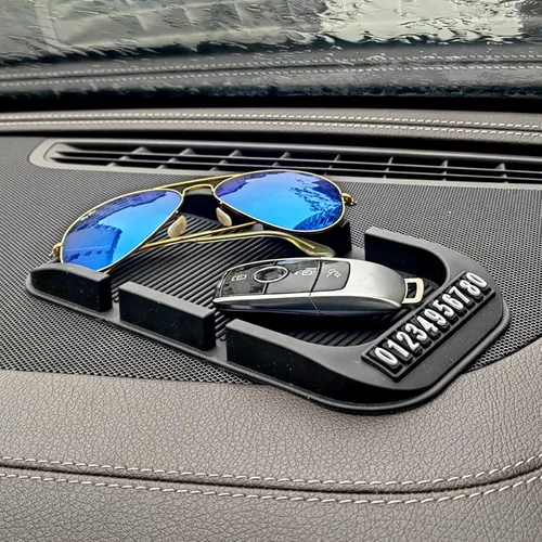 Vista 7 de Soporte para teléfono celular para tablero de automóvil, almohadilla antideslizante de doble ranura con bandeja de silicona para placa de número
