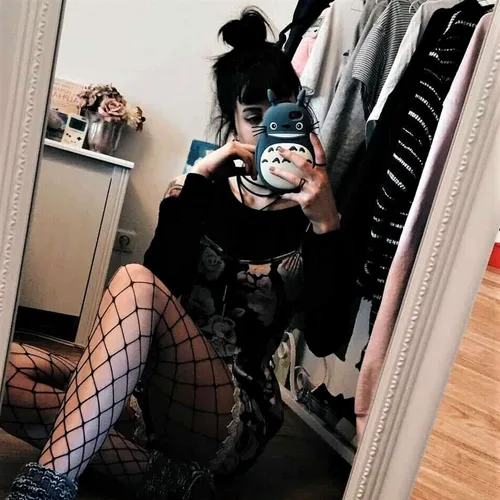 Vista 8 de DRESHOW Women Fishnet Tights Fishnet Stockings Hight Waist Tights Thigh High Pantyhose Plus