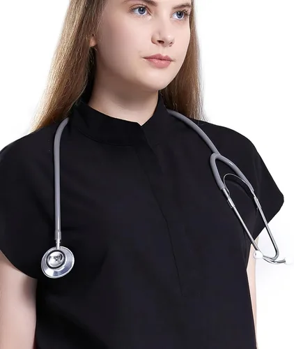 Vista 3 de Uniforms World Avant - Conjunto de ropa quirúrgica para mujer, camiseta de ajuste clásico y pantalones ajustados, cintura de yoga, 7 bolsillos