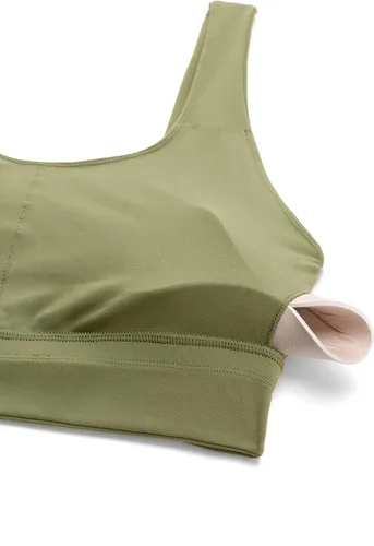 Vista 62 de CRZ YOGA Butterluxe - Brasier deportivo con espalda en U para mujer, cuello redondo, acolchado, de bajo impacto, para yoga, entrenamiento