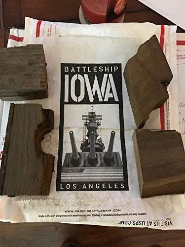 Vista 3 de USS Iowa Battleship Pen BB-61 Decking original de teca con COA The Big Stick