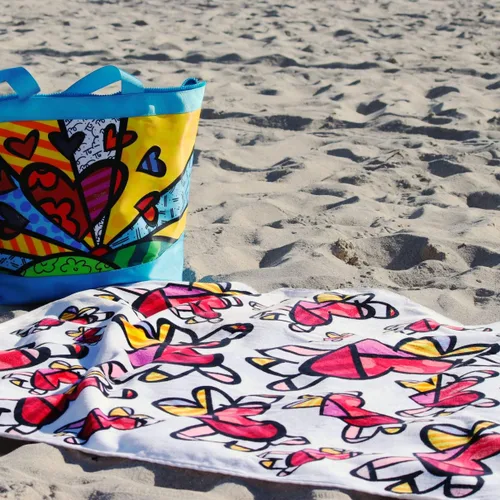 Vista 5 de BRITTO Romero - Toalla de playa y piscina de algodón, 39 x 67 pulgadas, corazones voladores (blanco)