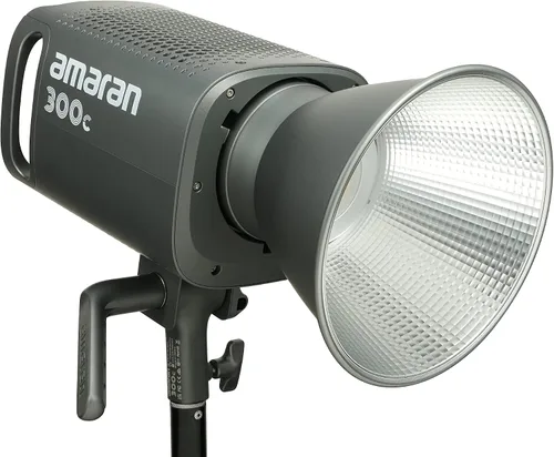Vista 4 de Aputure Amaran 300c RGB COB Luz de vídeo con montaje Bowen 2,500K a 7,500K CCT con ajuste G/M 26,580 lux @ 1m con reflector hiper soporte de control