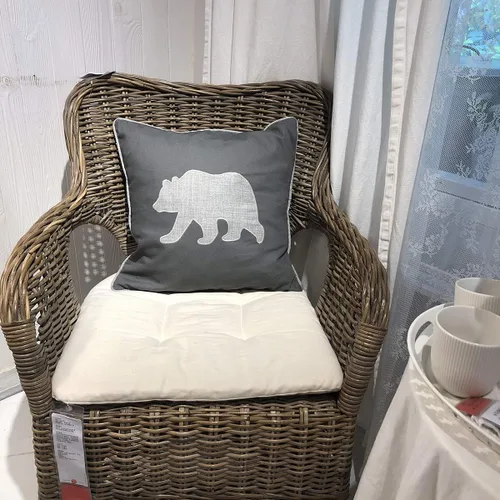 Vista 4 de Fundas de almohada decorativas con diseño de oso, fundas de cojín bordadas de algodón y lino, 45,7 x 45,7 cm (gris)
