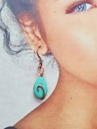 Vista 2 de Aretes colgantes bohemios de cobre y turquesa, joyería de verano, regalo de aniversario de 7 años para ella, aretes únicos para mejor amiga, hermana