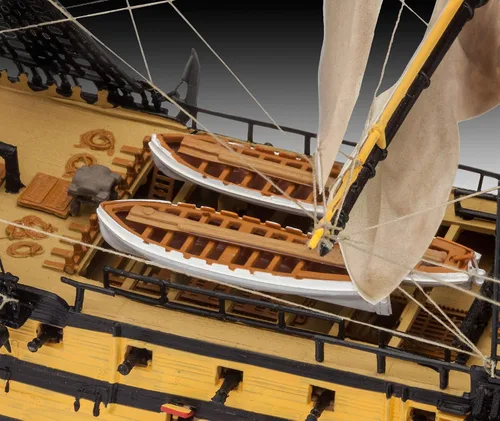 Vista 4 de Revell 05408 H.M.S.Victory