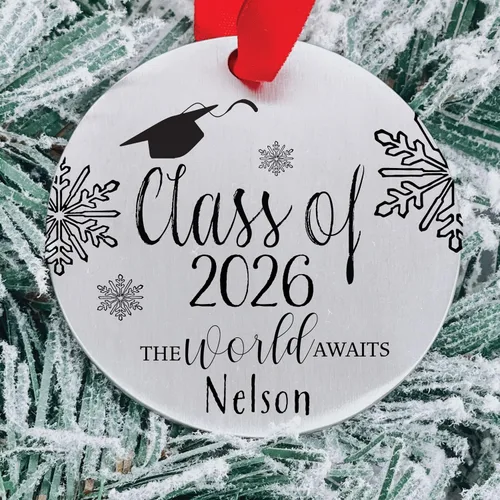 Vista 2 de Adorno de Navidad de clase de 2026 personalizado Felicidades 2026, adorno de regalo para graduado, universidad, graduación, secundaria, graduado