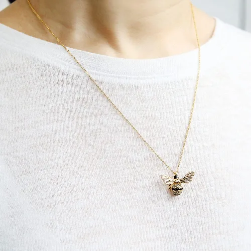 Vista 4 de Collar de abejorro de cristal chapado en oro de 14 quilates, collar de abeja para mujer