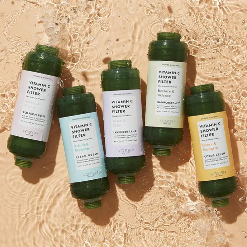 Vista 4 de VOESH Filtro de ducha con vitamina C, Blossom Bliss, aromaterapia de ducha, purificador de agua, suavizante de agua, probióticos veganos, cabezal