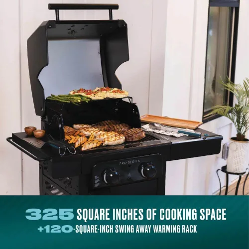 Vista 4 de Charbroil Serie Pro con Tecnología Infrarroja Amplifire: Asador a Gas Propano de 2 Quemadores con Gabinete y Plancha, Negro - 463676724