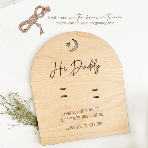 Vista 4 de Anuncio de embarazo para papá, recuerdo de prueba de embarazo de Hi Daddy, letrero de madera, ideas de anuncio sorpresa para bebé, revelación