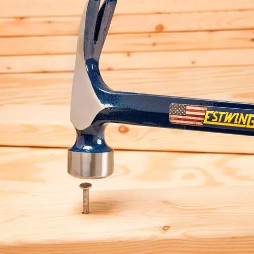 Vista 4 de ESTWING BIG BLUE Martillo de Carpintería - 25 oz Garra Recta Rasgadora con Construcción de Acero Forjado y Empuñadura de Reducción de Vibraciones