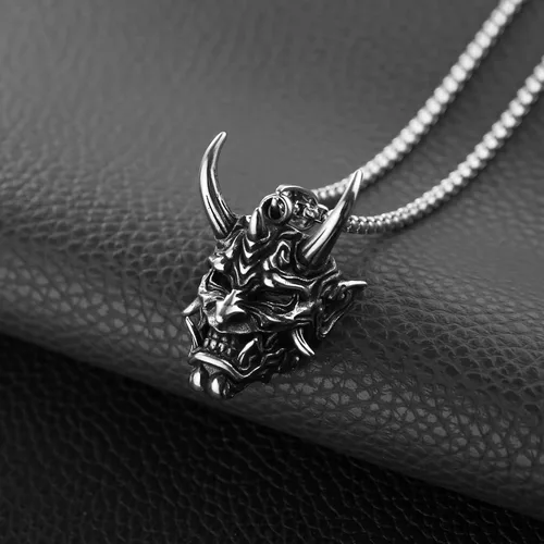 Vista 3 de HZMAN Collar gótico para hombre, máscara de Prajna, acero inoxidable, plata, malvado, demonio, fantasma, cuerno, calavera, colgante, Metal, No es