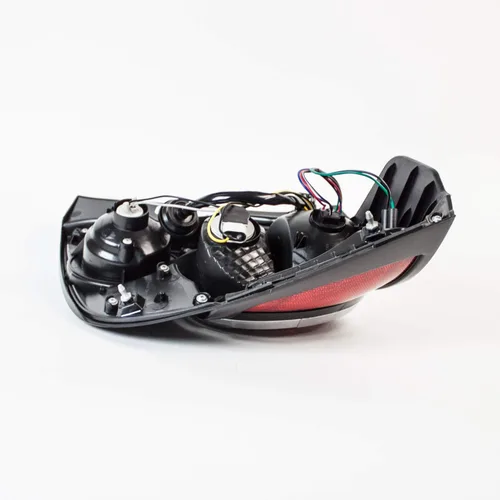 Vista 4 de TYC 11-6418-00-1 Lámpara trasera izquierda de repuesto (compatible con Chevrolet Sonic), 1 paquete