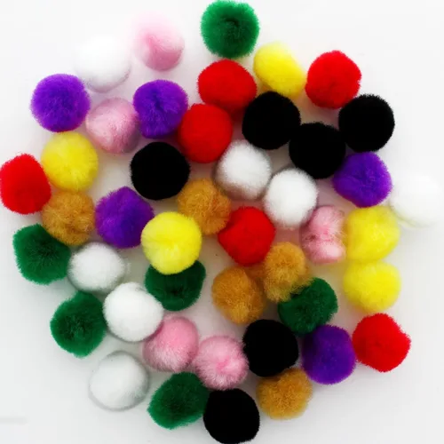 Vista 6 de Essentials By Leisure Arts Pompones, multicolor, 3/4 pulgadas, 45 piezas por paquete