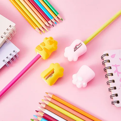 Vista 4 de 4 sacapuntas de pata de gato, bonitos sacapuntas manuales kawaii para niños, papelería rosa y amarilla, artículos esenciales de regreso a clases