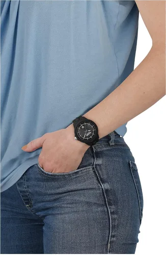 Vista 4 de Versus Versace Mens Tokyo. Sporty Fashion Watch with Date Function. Adjustable Silicone Strap. Includes Travel Gift Pouch.