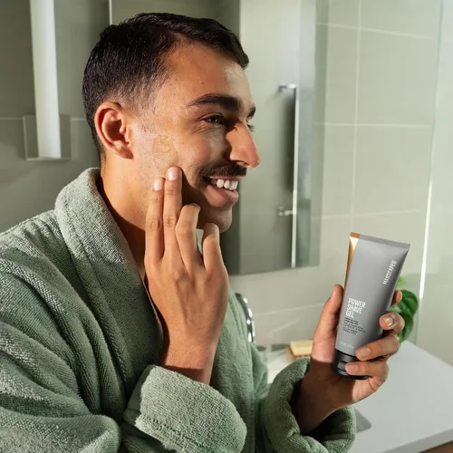 Vista 7 de MANSCAPED® The Plow® 2.0 & Power Shave Gel, paquete de afeitado facial para hombre con maquinilla de afeitar de seguridad de una sola hoja y gel