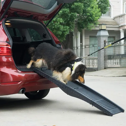 Vista 4 de Pet Trex PETMAKER - Rampa portátil para mascotas, ligera, con superficie de tracción antideslizante segura y lados elevados para automóviles, SUV