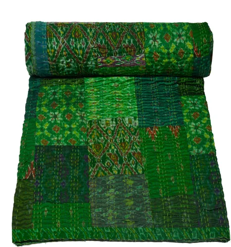 Vista 15 de Marubhumi Colcha india hecha a mano de seda india Sari Kantha acolchado patchwork (negro, individual (60 x 90 pulgadas)