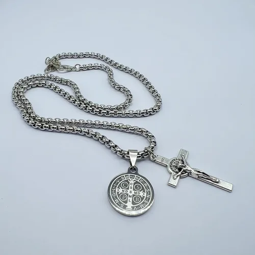 Vista 2 de Saint Benedict Catholic Stainless Steel Necklace Chain San Benito Cross Pendant Religious Gift