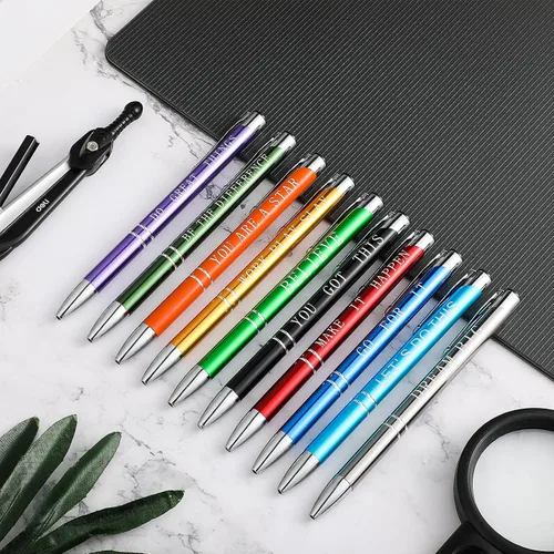 Vista 5 de 10 bolígrafos inspiradores, regalos de agradecimiento a los empleados, bolígrafos con citas motivacionales a granel con metal recubierto, bolígrafos