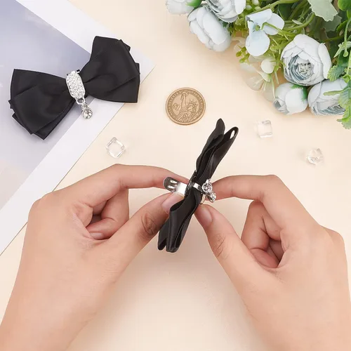 Vista 3 de FINGERINSPIRE 2 pinzas para zapatos de lazo (3.5 x 2 pulgadas, negro) de poliéster con lazo para zapatos, dijes decorativos con colgante