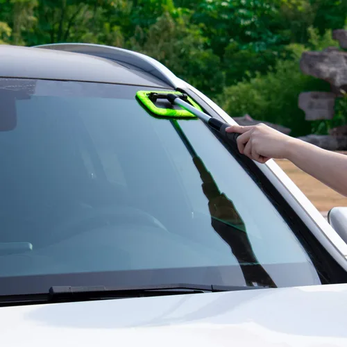 Vista 4 de XINDELL Herramienta de limpieza de parabrisas para automóvil, limpiador de ventanas con mango extensible con almohadillas de microfibra
