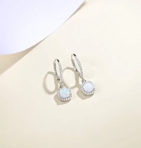 Vista 4 de FANCIME Aretes de palanca en la parte trasera, aretes de ópalo creado con piedra natal de octubre, plata esterlina, ópalo de fuego blanco, halo