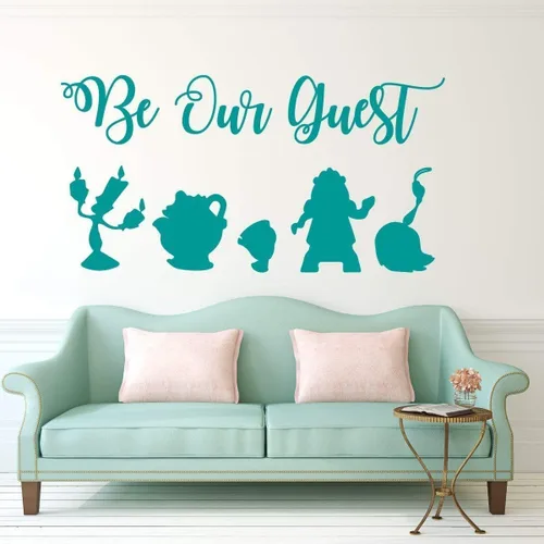 Vista 7 de Calcomanía de pared Be Our Guest - La Bella y la Bestia - Lumiere, Mrs Potts, Chip, Cogsworth y Featherduster