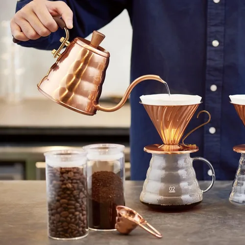 Vista 3 de Hario V60 "Buono" - Hervidor de goteo con cuello de cisne