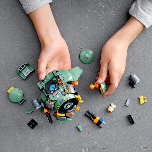 Vista 7 de LEGO Overwatch Wrecking Ball 75976 Kit de construcción, juguete Overwatch para niñas y niños de 9 años en adelante (227 piezas)