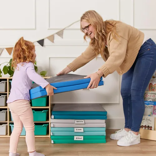 Vista 9 de ECR4Kids SoftZone - Alfombrillas plegables para reposo, diseño de arco iris, colchoneta para dormir, contemporánea, 5 piezas Contemporáneo