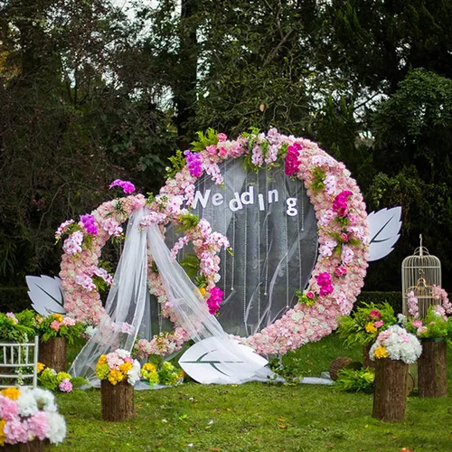 Vista 8 de NUPTIO Panel de pared de flores para telón de fondo: 12 piezas de 24 x 16 rosas artificiales blancas y rosas de imitación para decoración de bodas