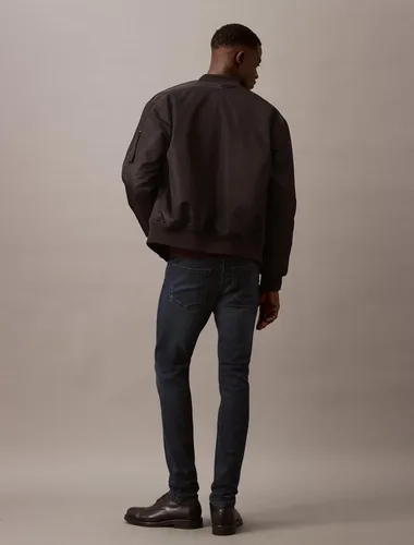 Vista 2 de Calvin Klein Vestido sin mangas de crepé de buceo para mujer