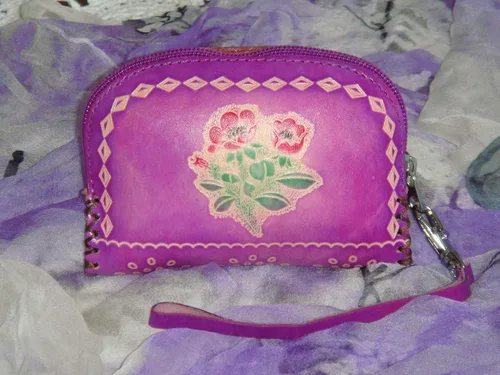 Vista 2 de Genuine Leather Change Purse,wallet,Butterfly & Flower Coin Pouch, Wristlet and .Zipper