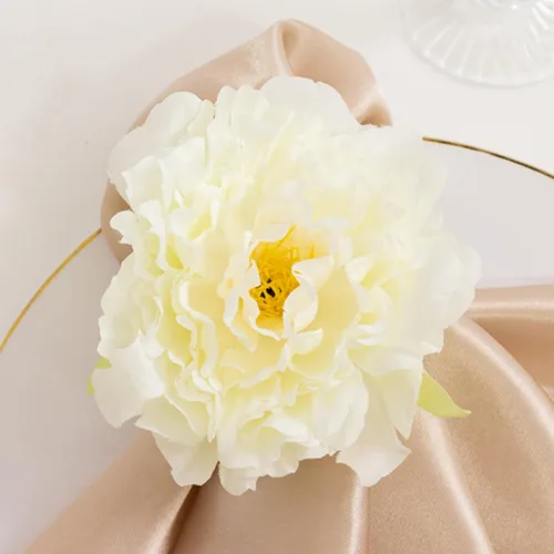 Vista 22 de Efavormart - Servilleteros de lino con hojas ornamentadas de oro metálico, paquete de 4