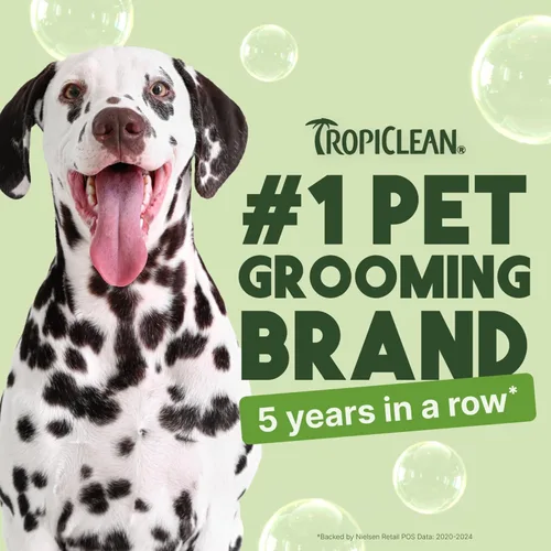Vista 3 de TropiClean Champú desodorante para perros malolientes, potente control de olores, seguro para cachorros, fabricado en los Estados Unidos, aroma