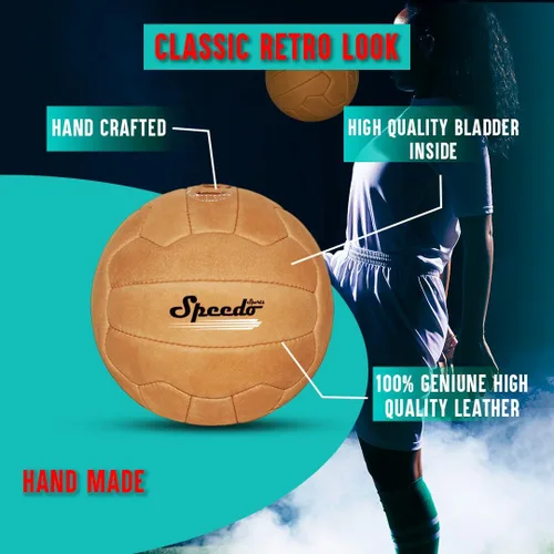 Vista 2 de Balón de fútbol vintage de cuero antiguo, tamaño 5