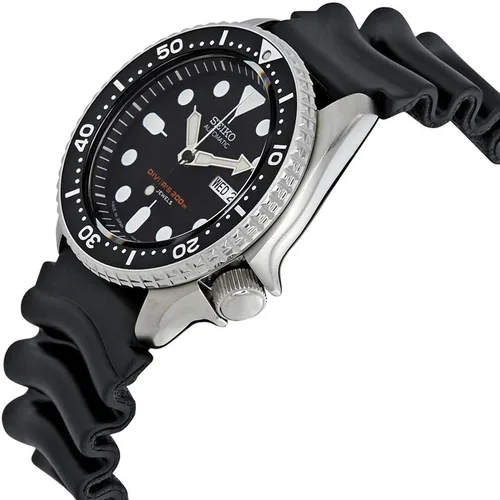 Vista 2 de Seiko SKX007J1 reloj automático sumergible de hule negro japonés automático análogo