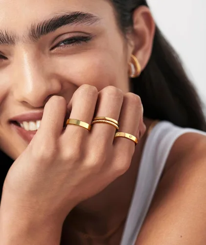 Vista 3 de GIEOGOCN Anillos de oro para mujer que no se deslustra, delicados anillos apilables chapados en oro de 14 quilates para mujeres, adolescentes