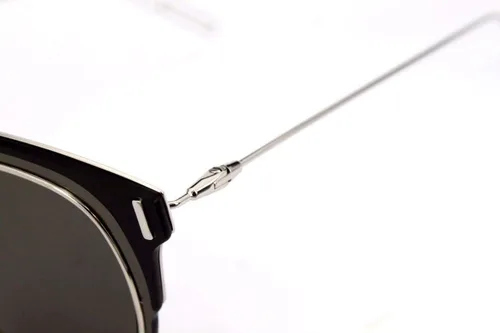 Vista 3 de Dior Gafas de sol Aviator de 2.441 in para mujer