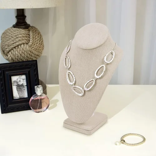 Vista 6 de MOOCA Cadena de madera cubierta de lino, soporte de exhibición de busto de joyería, collar de maniquí, collar de exhibición, collar de maniquí