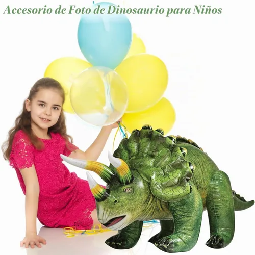 Vista 4 de Triceratops inflable Vivid prints, bold horns and a dynamic forward stance; balanced feet and tail create a stable, lifelike pose ready to move