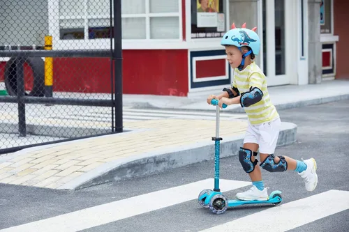 Vista 7 de Micro Kickboard Mini 3-Wheel Toddler Scooter Aguamarina