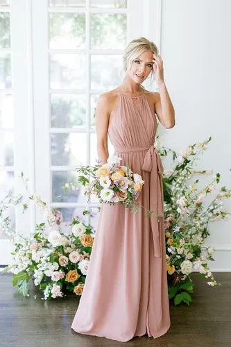 Vista 4 de Stylefun Vestidos de dama de honor de gasa con cuello halter para mujer, vestidos formales simples plisados CYM032