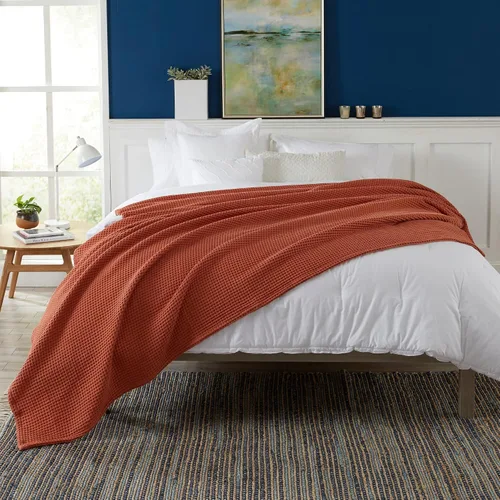 Vista 2 de Manta de cama 100% algodón con tejido waffle Suave, transpirable y ligera para todas las estaciones Perfecta para superponer Colección Brielle