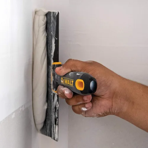 Vista 4 de DEWALT Juego de espátula de acero azul y bandeja para masilla + cuchillo de 6" gratis 8/10/12 pulgadas Asas de agarre suave DXTT-3-164