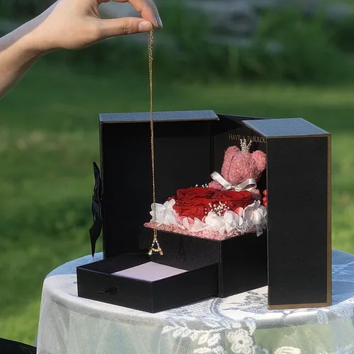 Vista 8 de ADDWel Regalos de Rosas Preservadas para Novia - Lindo Regalo de Oso de Rosas Eternas para Mamá Mujeres, Regalos de Cumpleaños para Novia - Caja